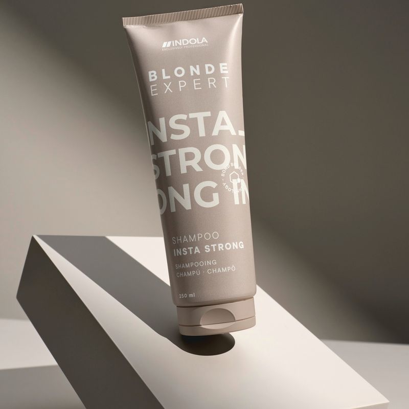 INDOLA_Blonde_Expert_RL_25_245__LowRes_RGB.jpg